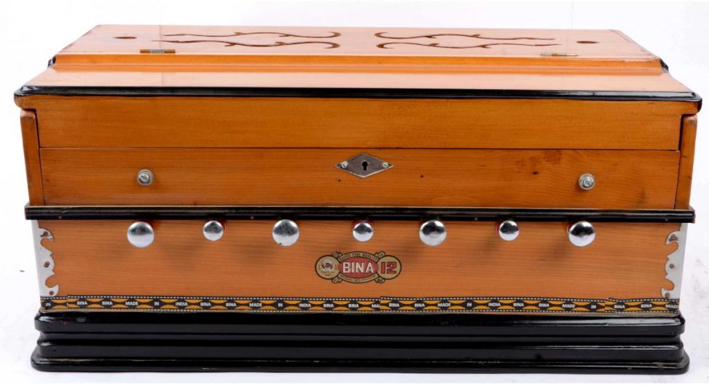 Harmonium BINA no. 12 – INDIAN MUSICAL INSTRUMENTS